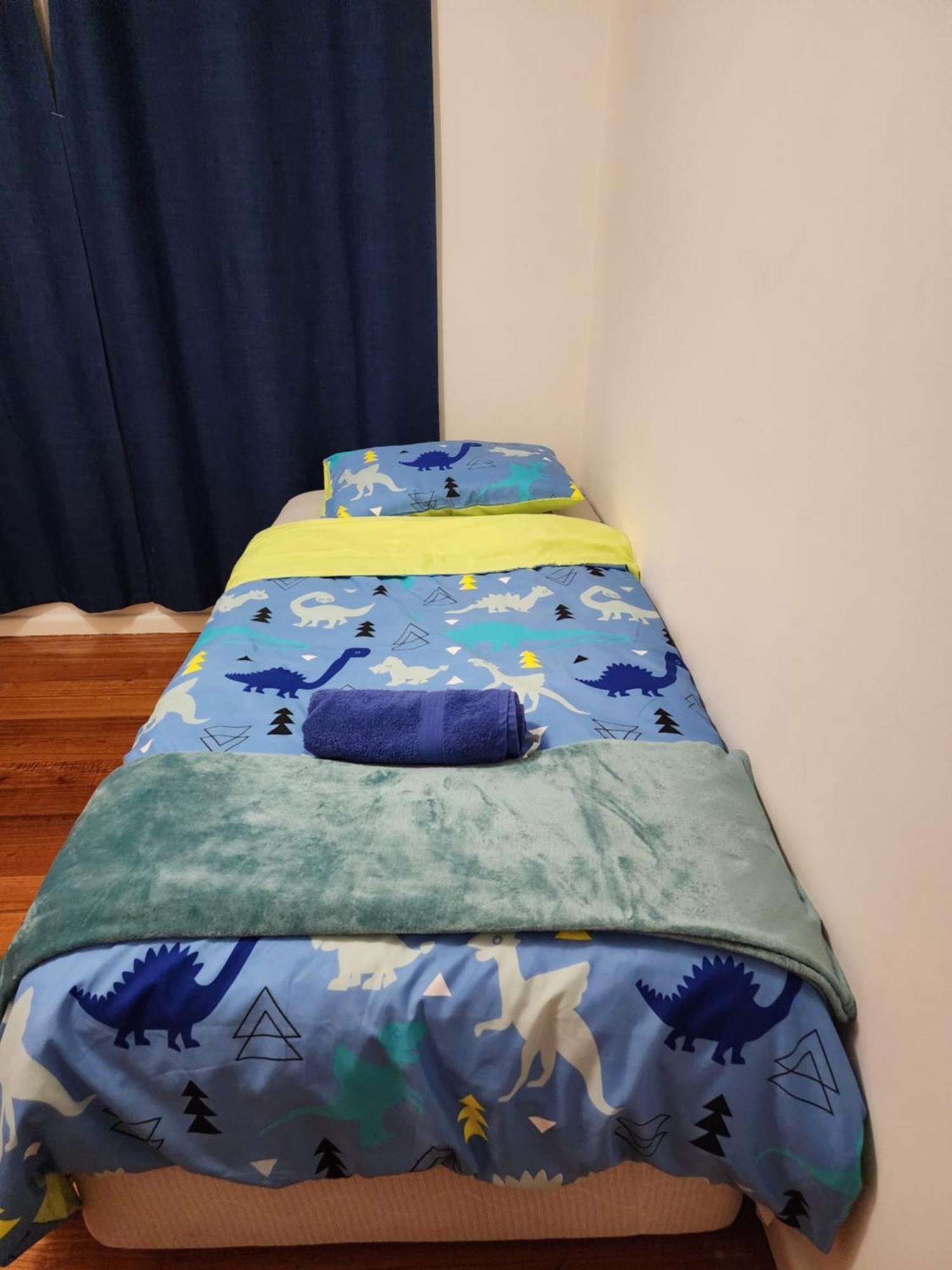 Homestay Near Dandenong Plaza Экстерьер фото